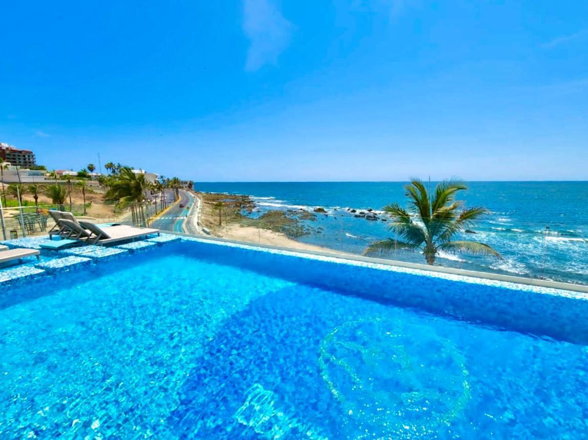 Malecón Vista al mar Alberca Infinity Jacuzzi Gym Mazatlán Exterior foto
